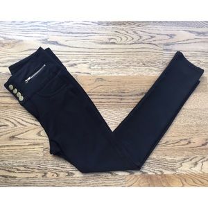 🎁Women’s ACTIVE U.S.A high waisted black pants!🎁